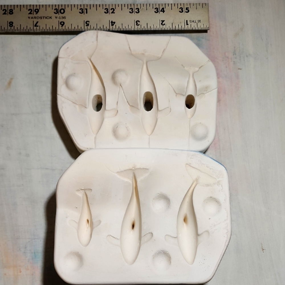 Vintage three dolphin ceramic mold. Daddy, Mommy, and baby family.